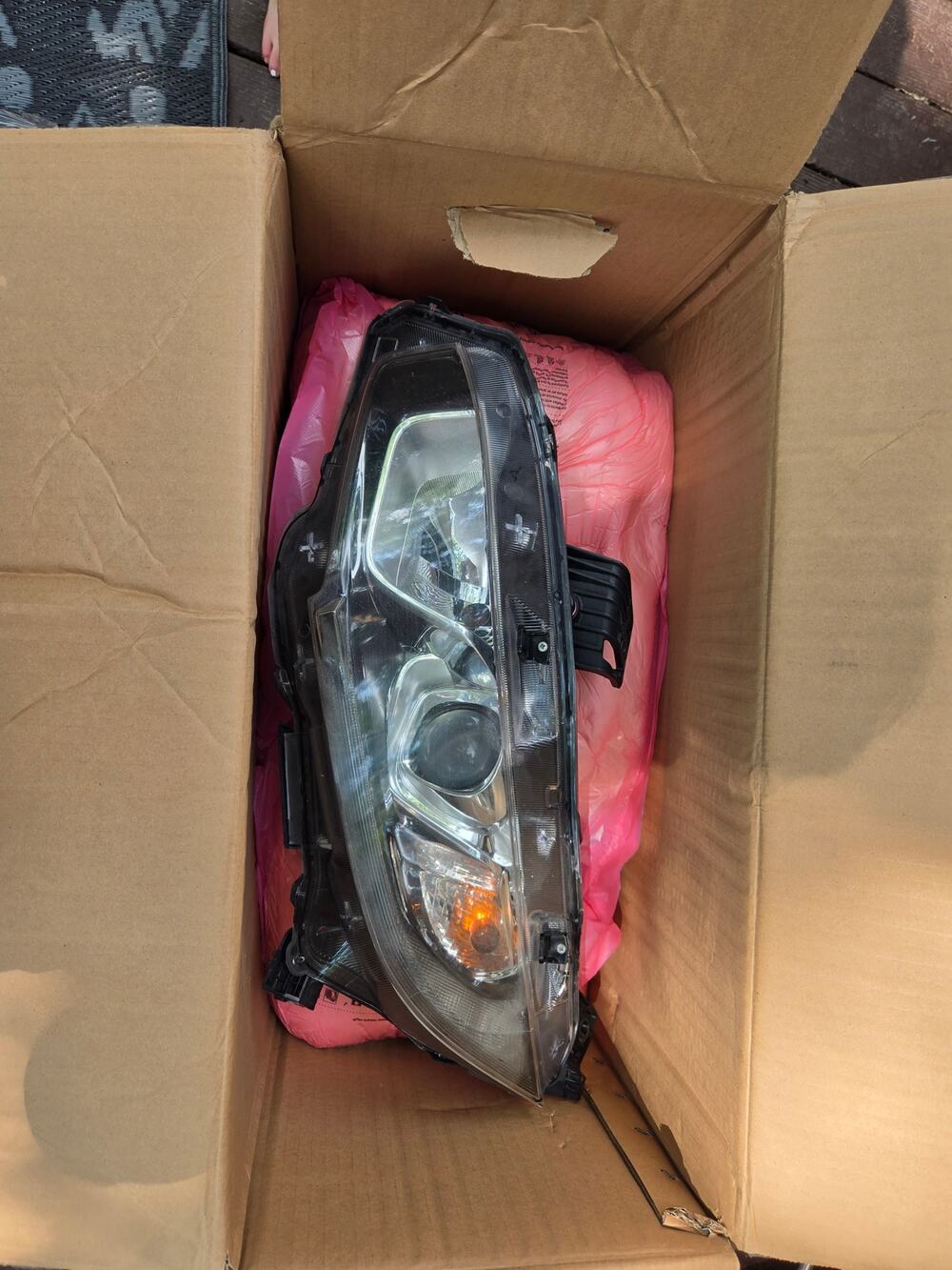 Brand New OEM Honda Civic Halogen Headlight Assembly Pair Left & Right Set